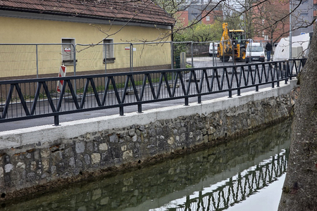 Postavitev ograje ob Cesti na Jezero 09 Foto Boštjan Otoničar